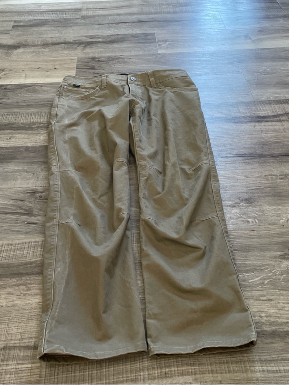 Khaki Kuhl hiking Pants size 35x30